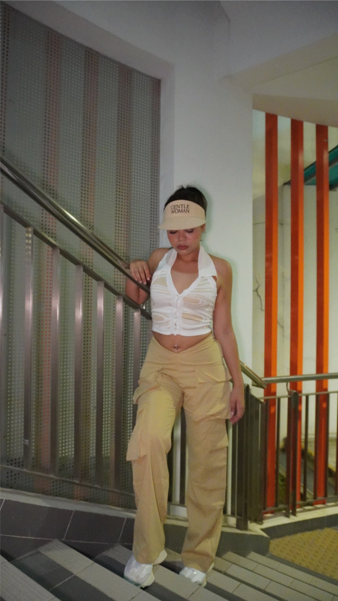 V-Cargo Pants